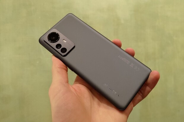 Podívejte se, jak fotí Xiaomi 12 Pro s trojnásobným 50Mpx fotoaparátem