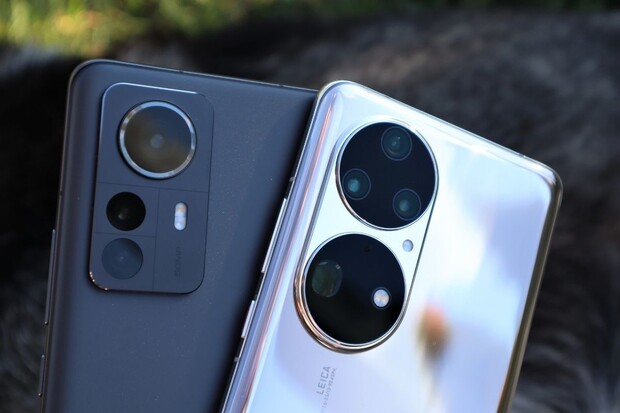 Fotí lépe Xiaomi 12 Pro, nebo Huawei P50 Pro? 