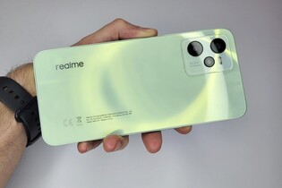 Realme C35