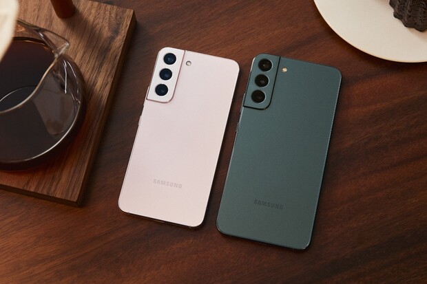 Samsung Galaxy S22 můžete mít za pouhých 9 990 Kč a se zárukou na 3 roky