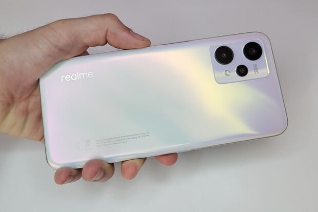 Testujeme nové Realme 9 5G. Příjemnou výbavu kazí cena