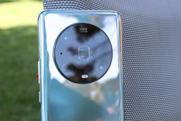 Film natočený na smartphone místo kamery? Podívejte se, co zvládne Honor Magic4 Pro