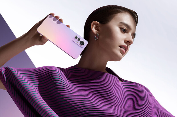 Xiaomi 12 Lite je tenký a lehký elegán se 120Hz AMOLED displejem