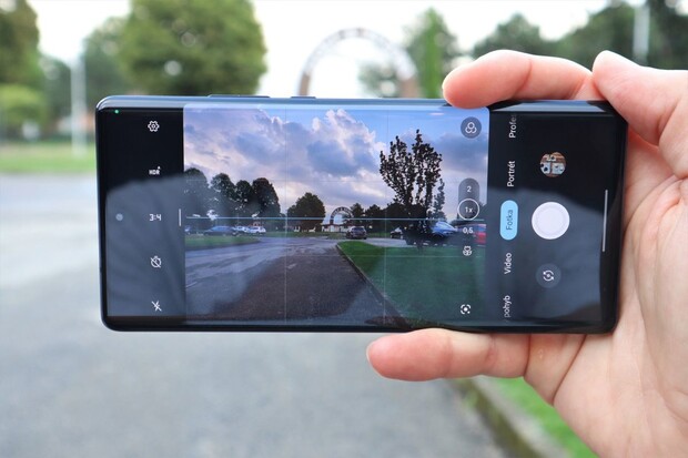 Přichází 200Mpx revoluce? Vyzkoušeli jsme, jak fotí nová Motorola Edge 30 Ultra