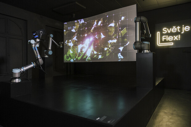 Samsung s českými umělci představuje na Designbloku unikátní kinetickou instalaci