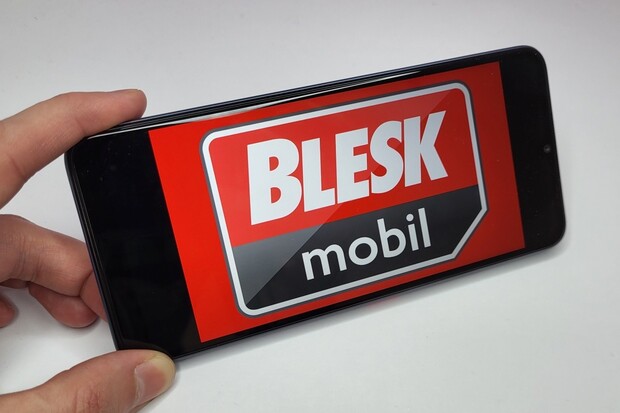 BLESKmobil slaví 11. narozeniny. Uživatelům naděluje 50% slevu