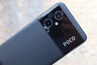 Poco M5