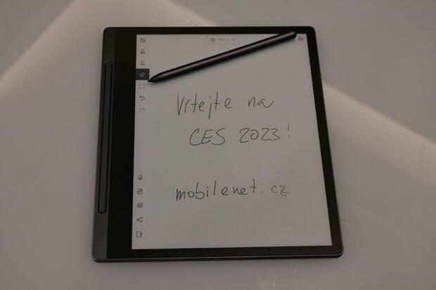 První pohled na e-ink tablet Lenovo Smart Paper. Čím nás zaujal?