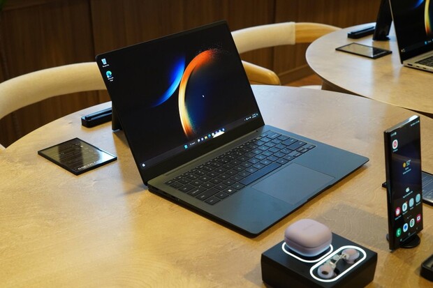 Galaxy Book3 Ultra s RTX 4070 je nejlepší laptop od Samsungu, který u nás nekoupíte