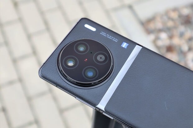Vivo X90 Pro: zaostřeno na 1" fotoaparát, výhody optiky Zeiss a portrétní režim