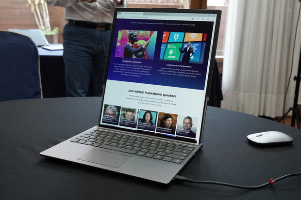 Návrat po 2 letech? Lenovo ukáže notebook s rolovatelným displejem