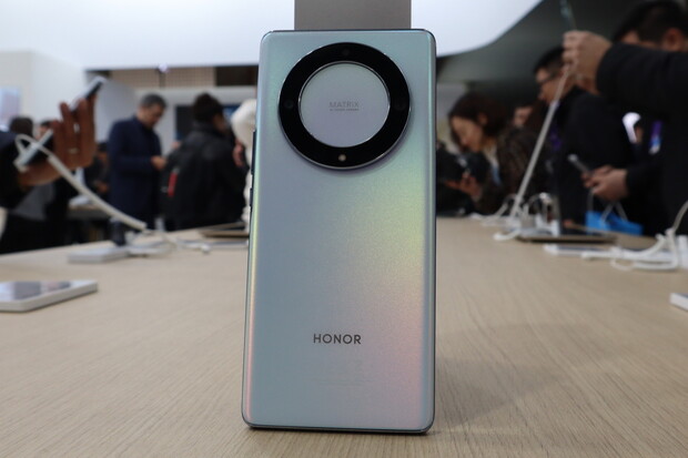 Honor Magic5 Lite se ukázal v celé své kráse na veletrhu MWC 2023