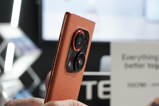 Tecno láká na nové modely, přiveze na MWC i koncept třikrát složeného telefonu? 