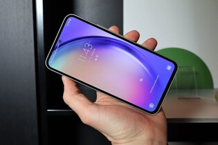 Android 15 s One UI 7 dorazil do řady Galaxy A, včetně starších kousků