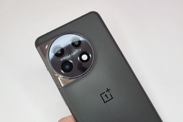 OnePlus 12 odhaluje svou podobu. Inovace se týkají fotoaparátů
