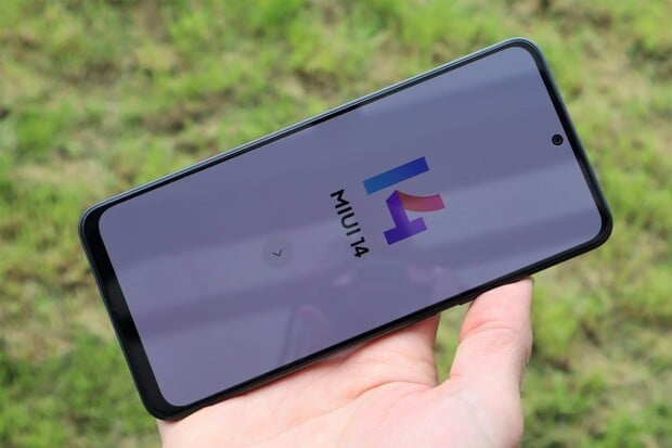 Testujeme nejlevnější 5G model z řady Redmi Note 12. Jaké jsou první dojmy?