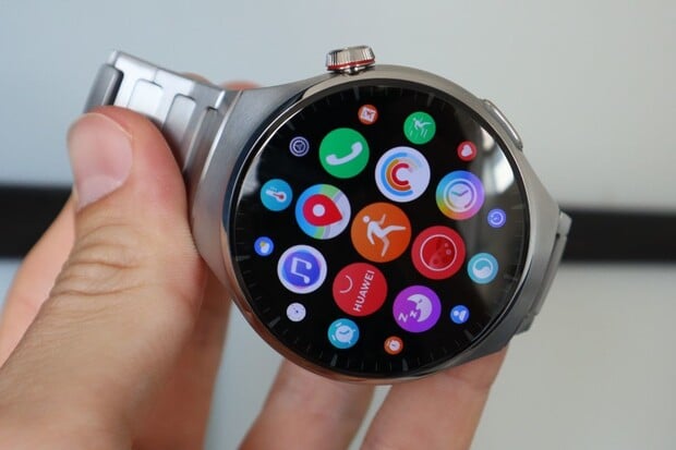 Huawei Watch 4 Pro jako luxusní doplněk na zápěstí s pokročilými funkcemi