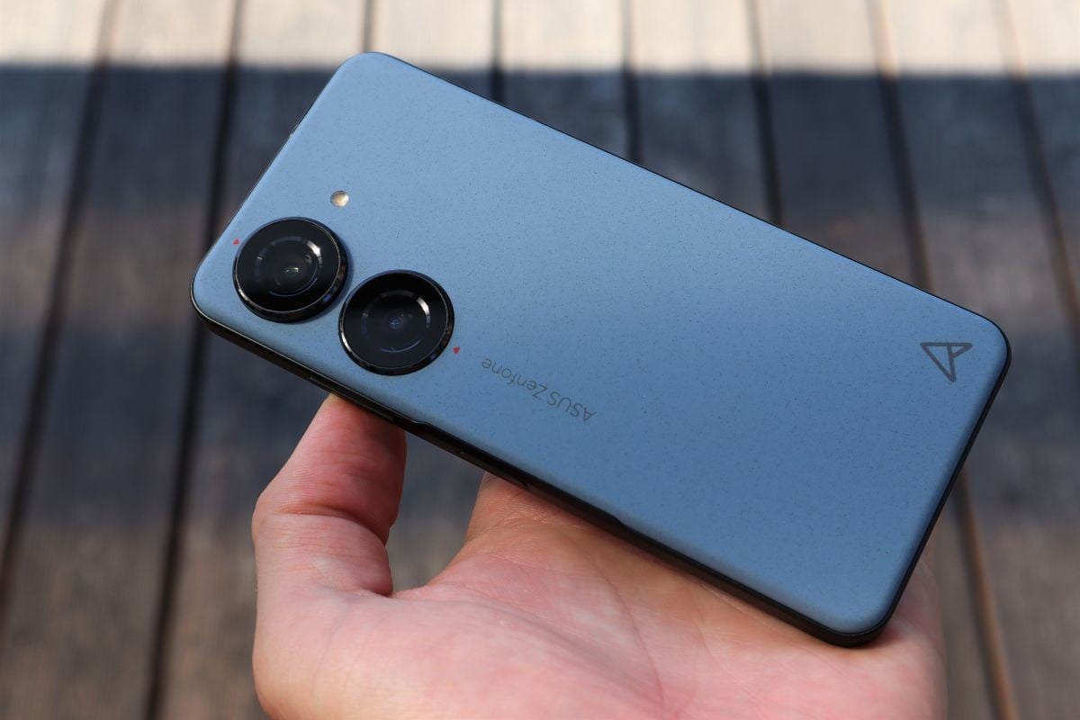 Na kompaktní ZenFone 10 posílá ASUS nejnovější Android 14