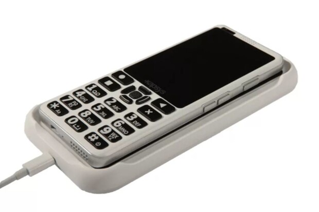 Stýská se vám po tlačítkách? Tento model s Androidem umí bezdrátové nabíjení