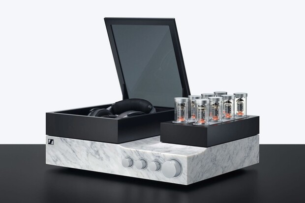 Přijďte si na Headphones Day 2023 poslechnout sluchátka za více než 1,6 milionu Kč