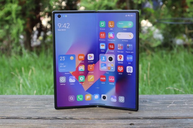 Vyzkoušeli jsme Mix Fold 3. Nejlepší skládačka od Xiaomi má rozhodně čím zaujmout