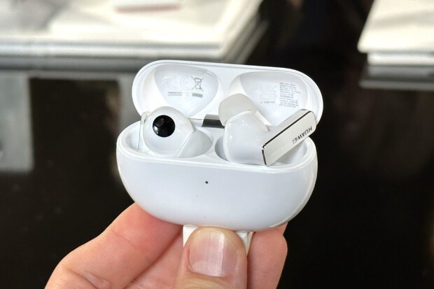 Huawei FreeBuds Pro 3 jsou nová sluchátka s 31hodinovou výdrží