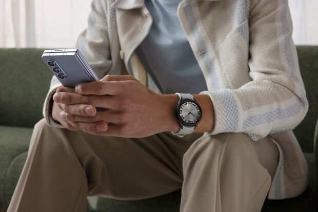 Parádní slevy padly na Samsung. Na nejlepších telefonech ušetříte 10 tisíc