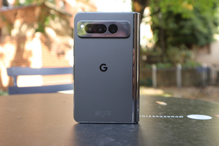 Ohebný Pixel Fold v redakci: čím nás zaujala první skládačka od Googlu?