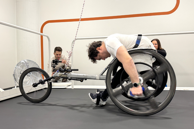 Uhodnete, jak se vlastně chytré hodinky „učí“ správně monitorovat sport?