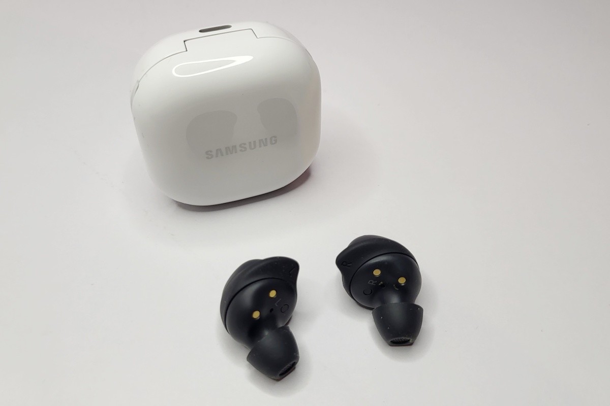 Sledujte mobilecast #special a vyhrajte sluchátka Galaxy Buds FE ...