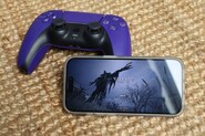 Dojmy z hraní RE: Village na iPhonu 15 Pro. Nahradí iPhony přenosné herní konzole? – aktualizováno o video