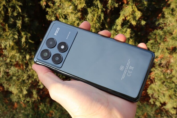 Poco X6 Pro láká na parádní displej i výkonný Dimensity 8300 Ultra