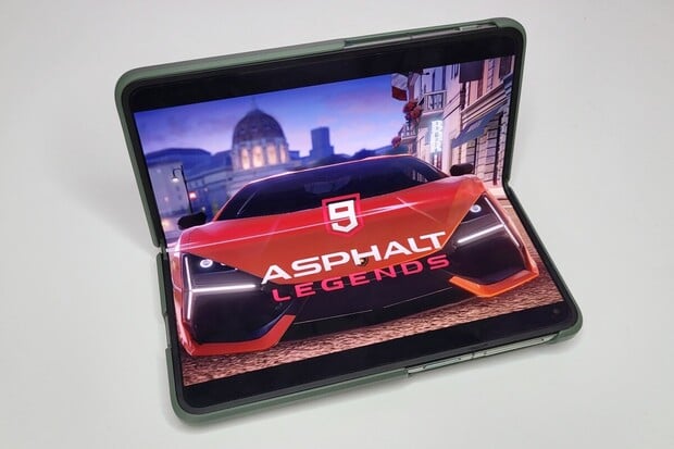 Kde si zahrajete Asphalt 9: Legends se 120 FPS? Jedině na Honoru Magic V2 RSR