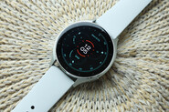 Xiaomi Watch 2 v redakci: místo oceli hliník, ale Wear OS zůstává – První dojmy