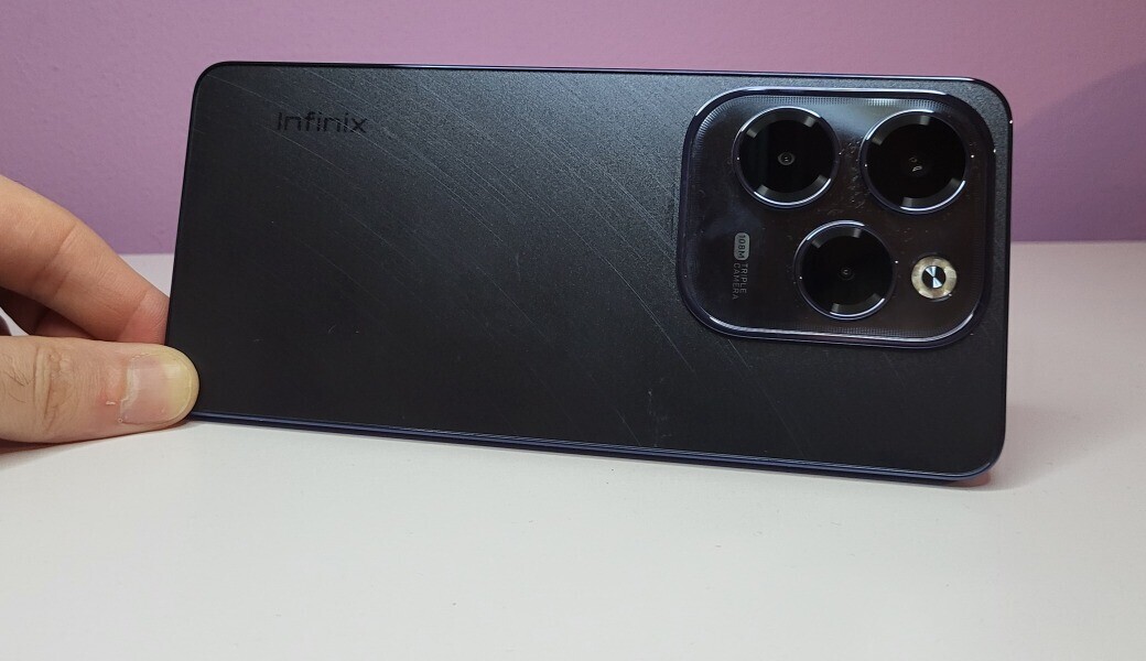 Infinix Hot 40 Pro