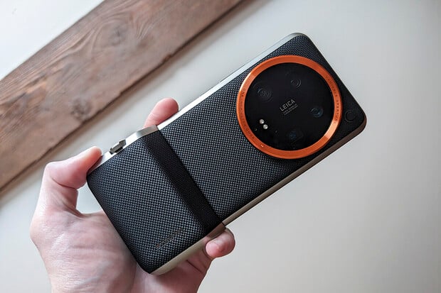 Xiaomi 14 Ultra v redakci: telefon, nebo převlečený fotoaparát?
