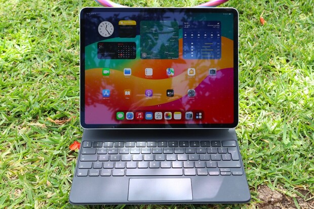 Apple iPad Air (2024)