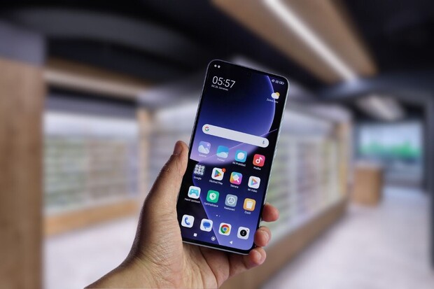 Xiaomi 13T je v extrémních slevách. Bestseller teď vyjde už na 7 990 Kč