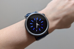 Chtěli byste průhledné hodinky? Nothing prý chystá své první smartwatch
