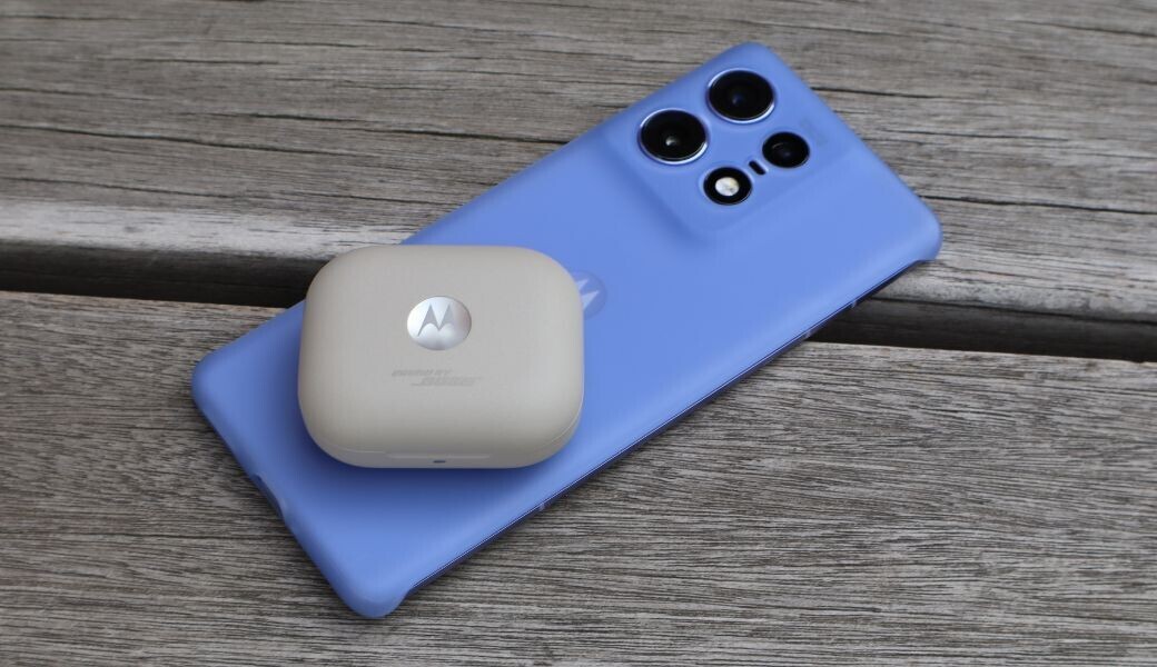 Motorola Moto Buds+