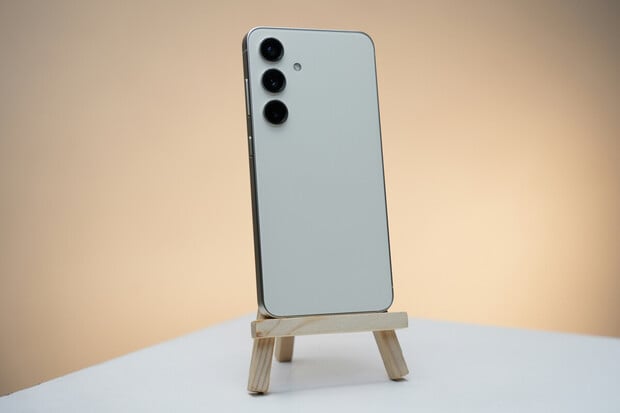 Samsung i Xiaomi vyprodávají bestsellery. Extrémní slevy platí už jen do  neděle