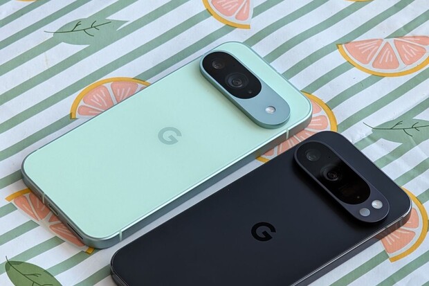 Google Pixel 10 Pro opět vyfocen. Tentokrát jako prototyp k prodeji