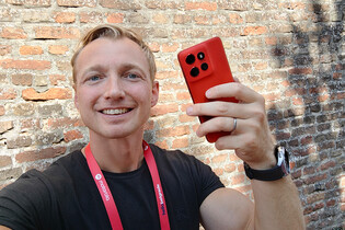 Vrátí se Motorola mezi smetánku? Už 6. ledna má dorazit nová vlajka