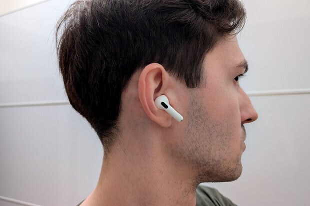 Apple AirPods 4 s ANC jsou opomíjenou novinkou, přitom jsou naprosto skvělé