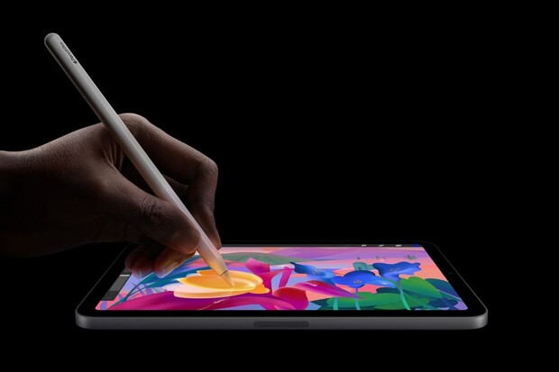 Nový iPad mini má „přiškrcený“ čip Apple A17 Pro