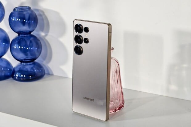 Samsung a Pepsi by brzy mohl spojovat významný italský designér