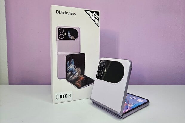 Nejlevnější skládačka na trhu? Rozbalujeme Blackview Hero 10