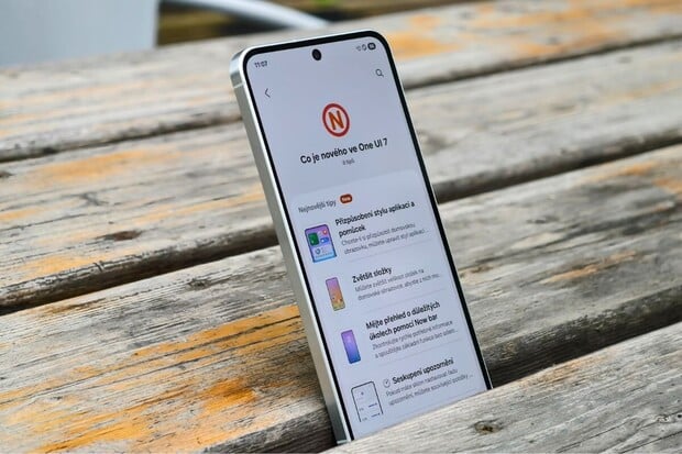 One UI 7 od Samsung vyjde 7. dubna. Kdy se dočká váš mobil?