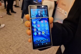 Vaše lepší já? Nový mobil z vás udělá AI asistenta přímo na displeji