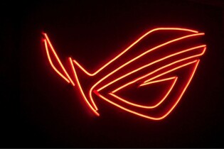 ASUS představil ultimátní ROG Strix Scar: má dechberoucí výkon i promyšlený design